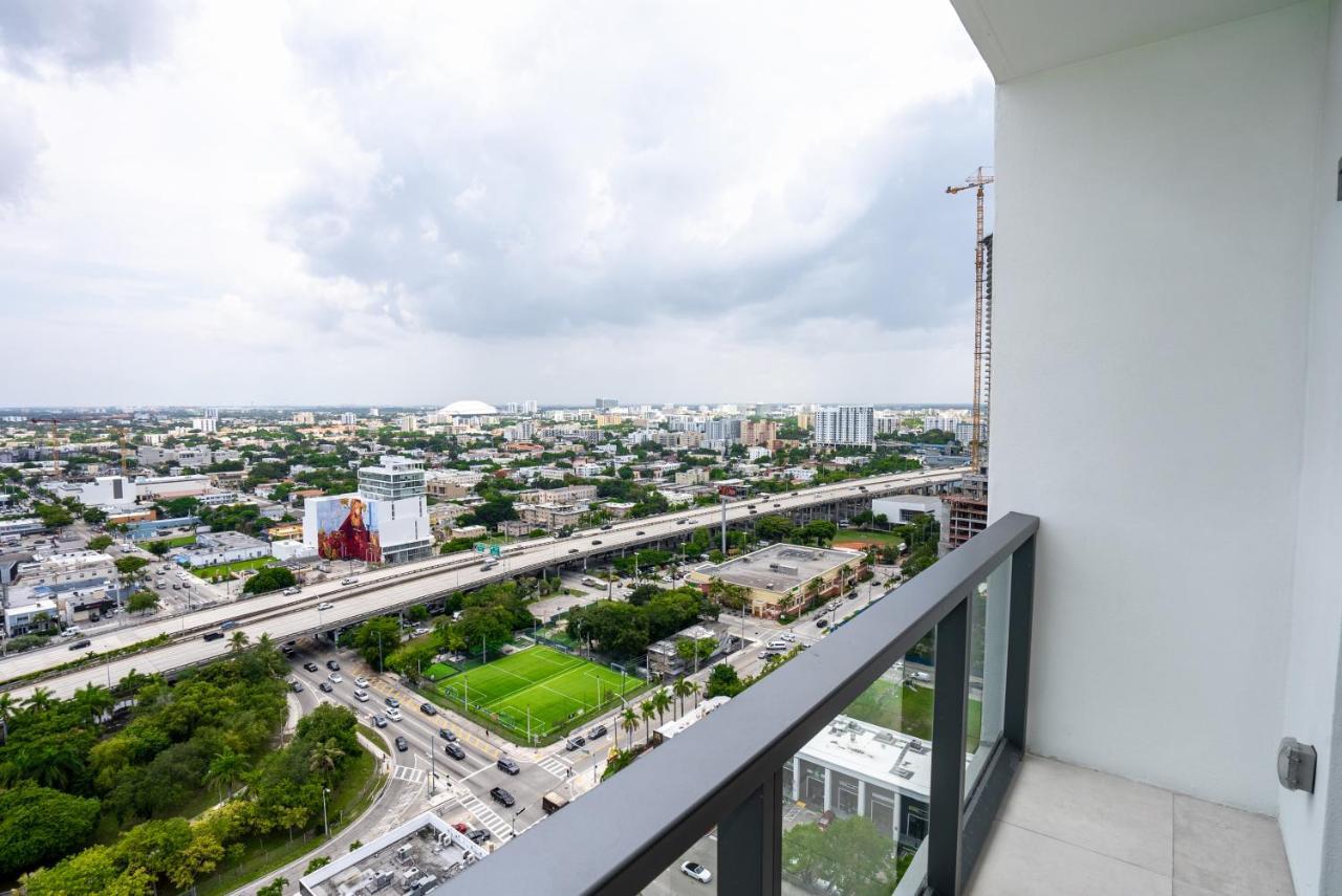 Smart Brickell Hotel Маями Екстериор снимка